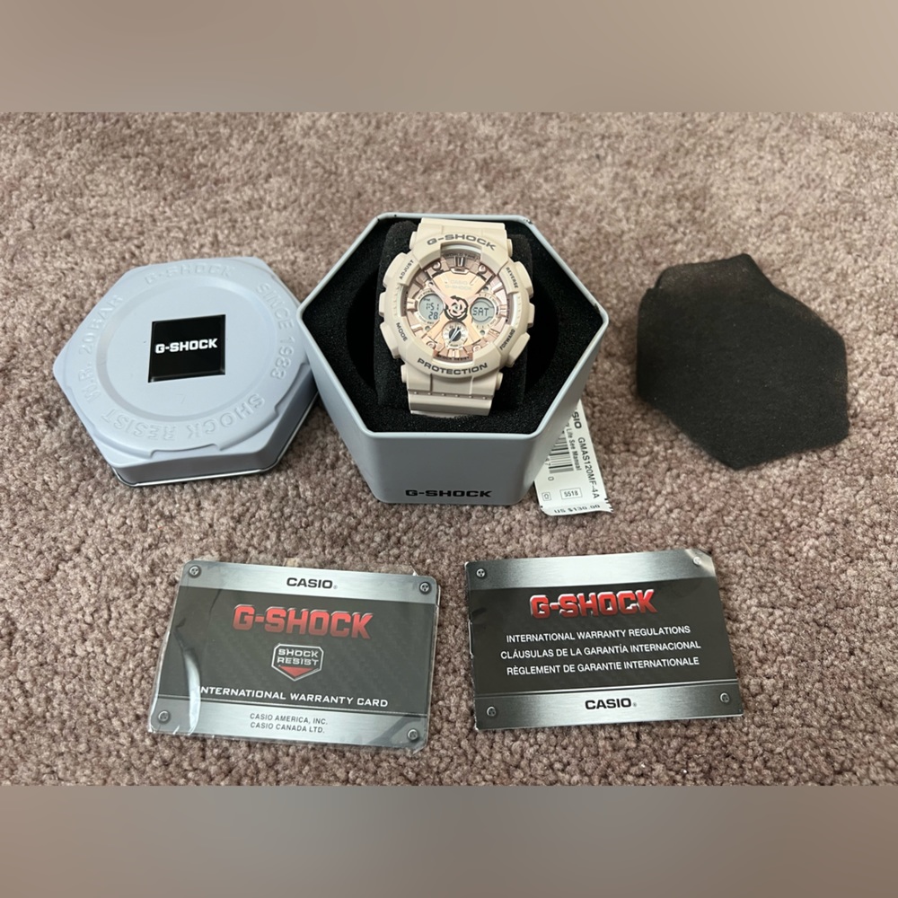 G-Shock S Series
GMAS120 Rose